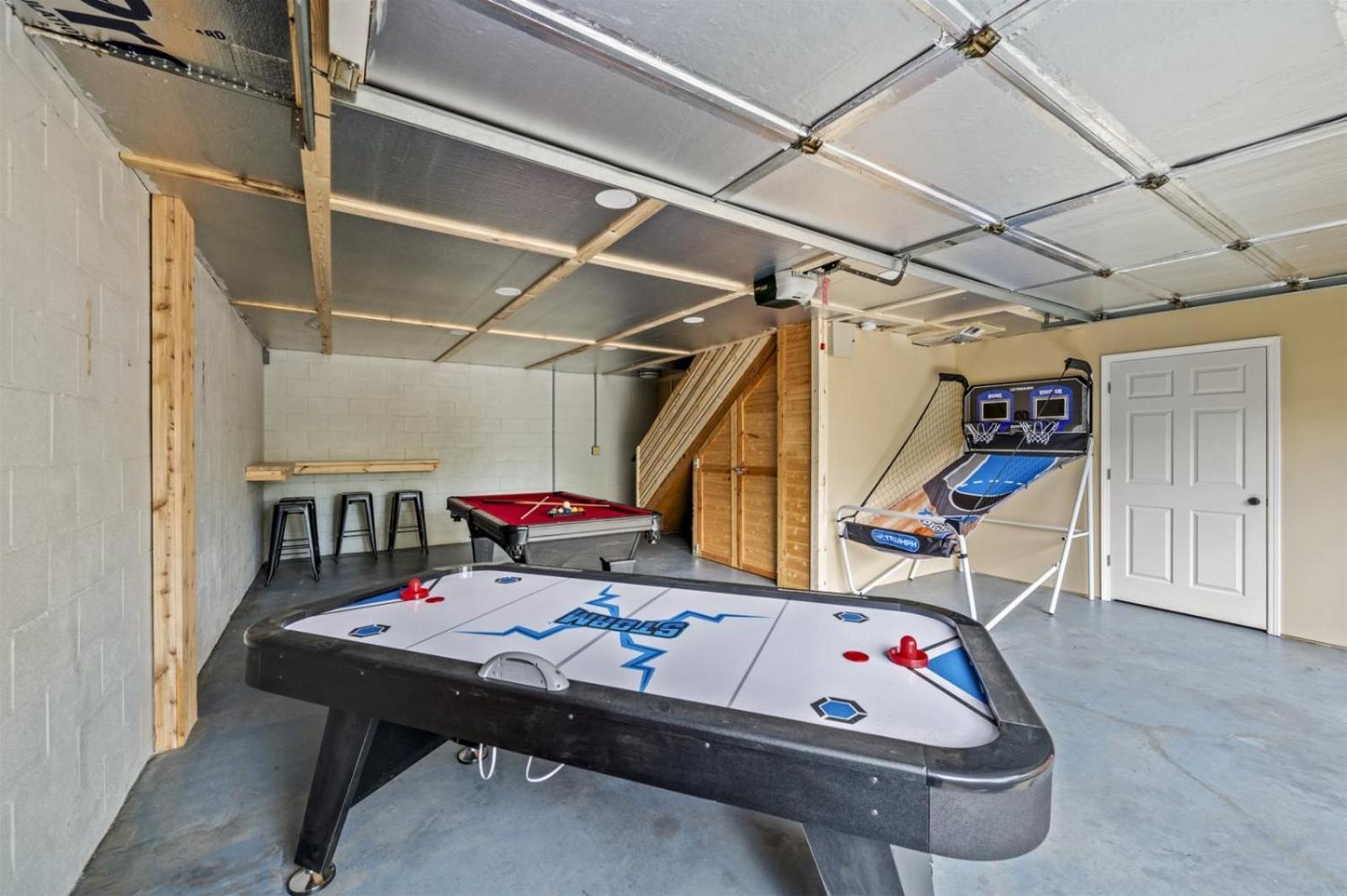 Hidden Star Hideaway-Blackberry Farm-Smoky Mtn Nat Park-Hot Tub- Fire Pit- Fenced Yard- Pet Friendly Walland Exterior photo
